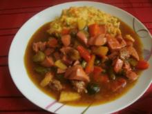 Würstchengulasch mit  Gemüse - Rezept