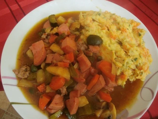Würstchengulasch mit  Gemüse - Rezept - Bild Nr. 10