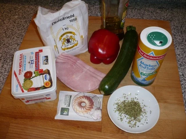 Hefefreie Pizza mit saftigem Schafskäserand (histaminfrei) - Rezept - Bild Nr. 2