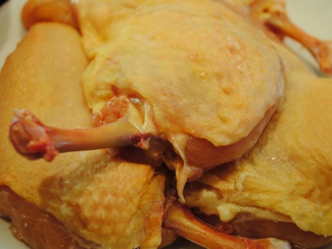 Confiertes Kräuterhuhn / Risotto al’ arrabiata / Vanille Tomaten ...