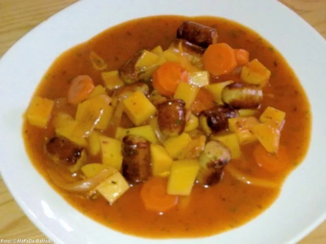 Nürnberger Wurst-Gulasch - Rezept