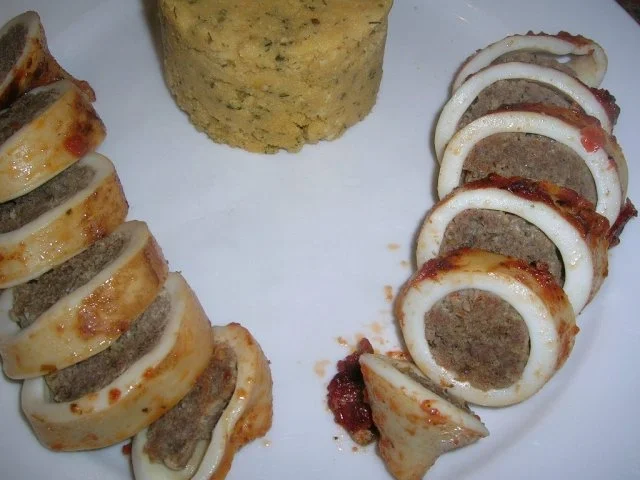 Rezept: Tintenfischtuben gefüllt, sardische Art Bild Nr. 5 Tintenfischtuben gefüllt, sardische Art - Rezept - Bild Nr. 5