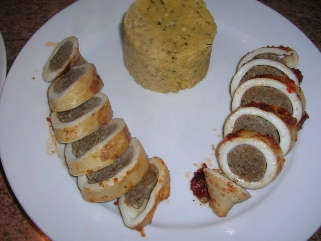 Rezept: Tintenfischtuben gefüllt, sardische Art Bild Nr. 7 Tintenfischtuben gefüllt, sardische Art - Rezept - Bild Nr. 7