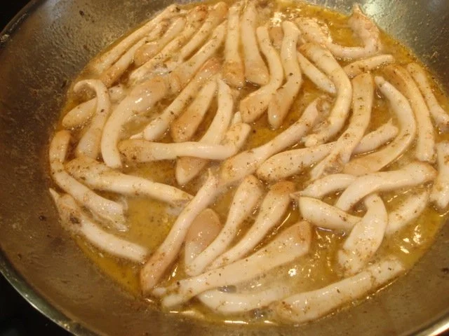 Schwertmuscheln in Thymianbutter und Linguine - Rezept - Bild Nr. 3