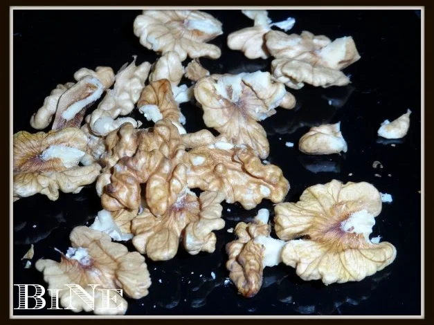 Rezept: BiNe` S WALNUSS - SALAT Bild Nr. 6 BiNe` S WALNUSS - SALAT - Rezept - Bild Nr. 6