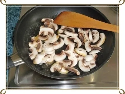 ❀Einladung zum Osterfrühstück ❀ Omelett gefüllt mit Champignons - Rezept - Bild Nr. 6