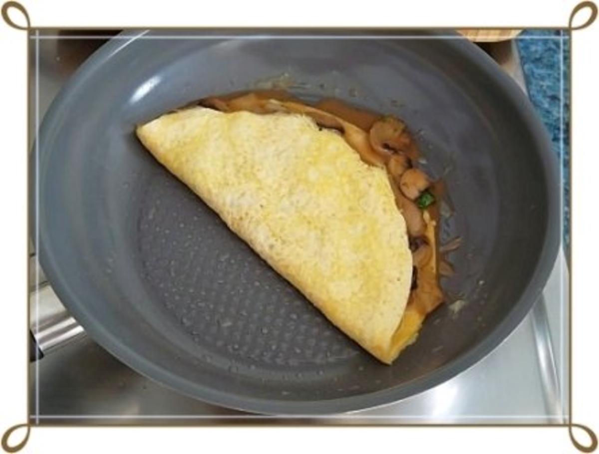 ❀Einladung zum Osterfrühstück ❀ Omelett gefüllt mit Champignons - Rezept - Bild Nr. 17