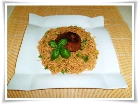 Gebratene Chinesische Nudeln mit Bulette - Rezept - Bild Nr. 20