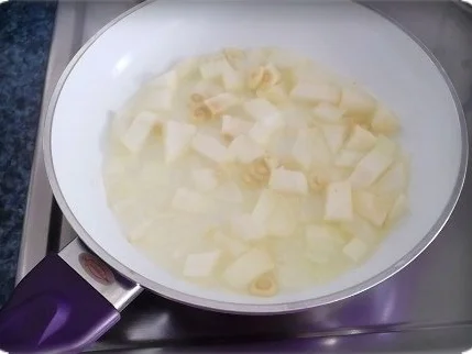 Rezept: Zarte Rinderleber mit buntem Paprika und Salzkartoffeln dazu Bild Nr. 9 Zarte Rinderleber mit buntem Paprika und Salzkartoffeln dazu - Rezept - Bild Nr. 9