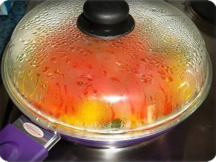 Rezept: Zarte Rinderleber mit buntem Paprika und Salzkartoffeln dazu Bild Nr. 13 Zarte Rinderleber mit buntem Paprika und Salzkartoffeln dazu - Rezept - Bild Nr. 13