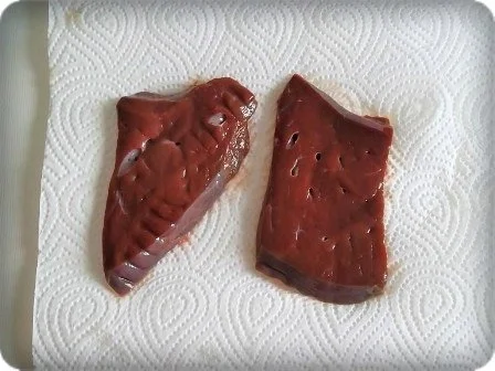 Rezept: Zarte Rinderleber mit buntem Paprika und Salzkartoffeln dazu Bild Nr. 16 Zarte Rinderleber mit buntem Paprika und Salzkartoffeln dazu - Rezept - Bild Nr. 16