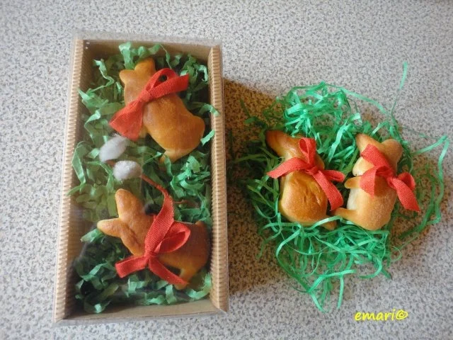 Osterhäschen aus Hefe Teig - Rezept