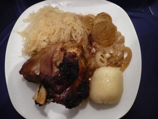 Gebackenes Eisbein mit viel Zwiebeln - Rezept - Bild Nr. 4