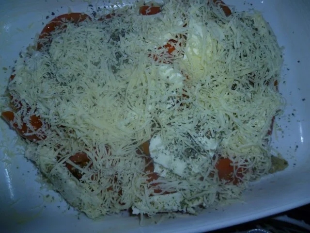 Rezept: Seezunge mit Tomaten und Mozzarella Bild Nr. 2 Seezunge mit Tomaten und Mozzarella - Rezept - Bild Nr. 2