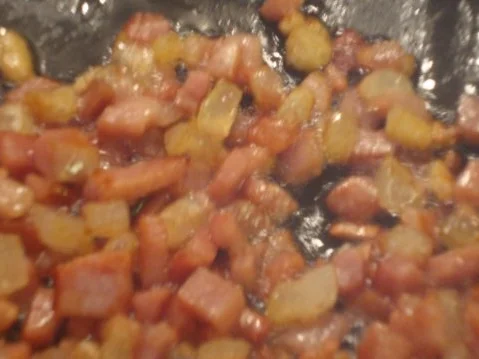 Rezept: Tiroler Speckknödelsuppe Bild Nr. 12 Tiroler Speckknödelsuppe - Rezept - Bild Nr. 12