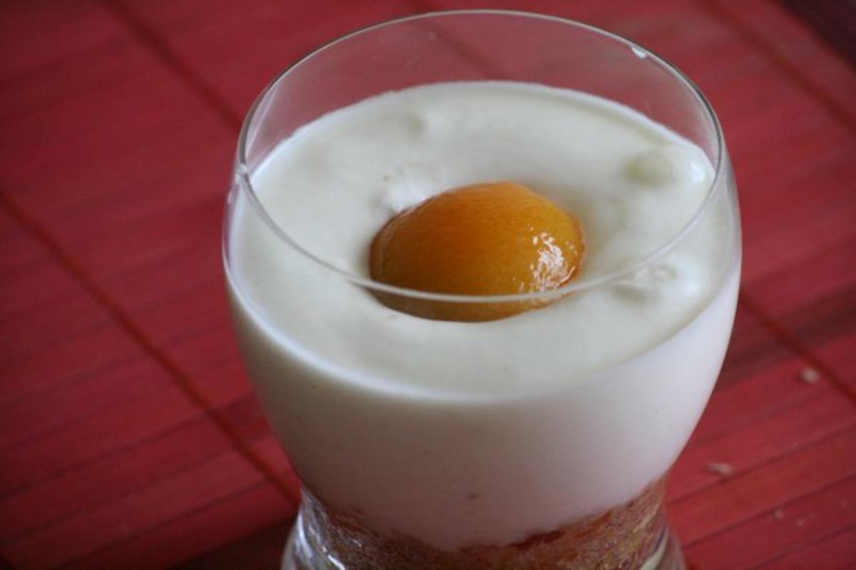 Dessert: Joghurt-Creme mit Aprikose - Rezept - Bild Nr. 3