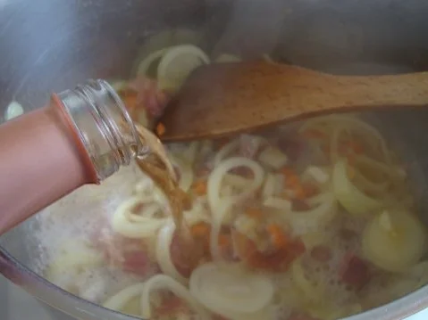 Südtiroler Zwiebelsuppe mit Bratkartoffel & Bergkäse Topping - Rezept - Bild Nr. 9