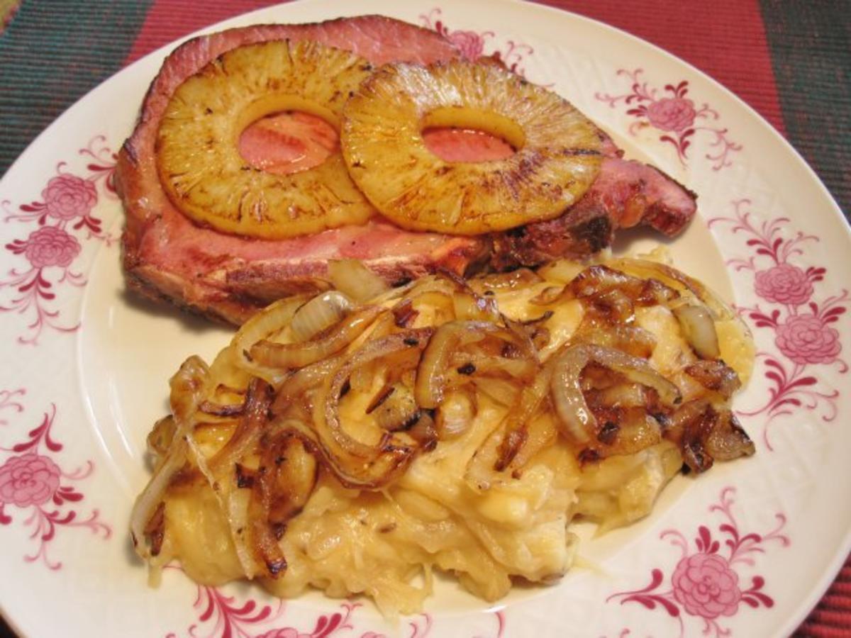 Sauerkraut-Kartoffel-Püree mit viel Zwiebeln - Rezept