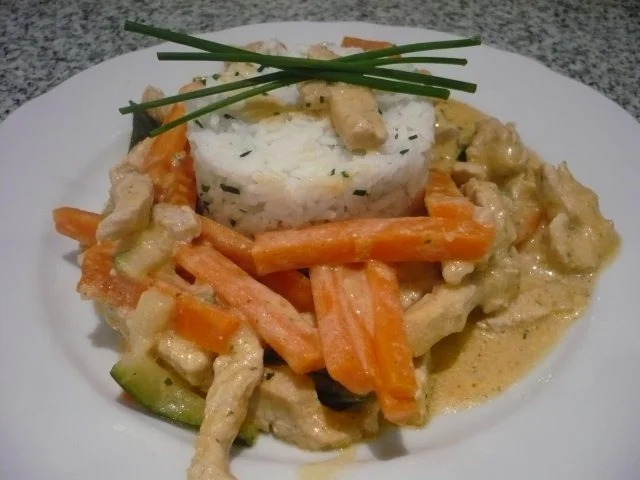 Puten-Karotten-Geschnetzeltes mit Schnittlauchreis - Rezept - Bild Nr. 7