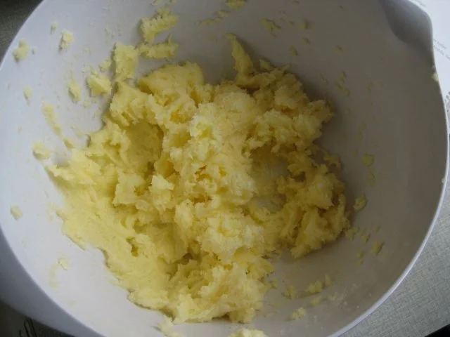 Rezept: Getränkter Zitronencake Bild Nr. 6 Getränkter Zitronencake - Rezept - Bild Nr. 6