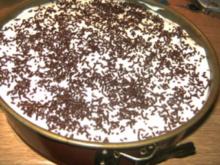 Nutella-Kirsch-Torte mit Zwieback - Rezept