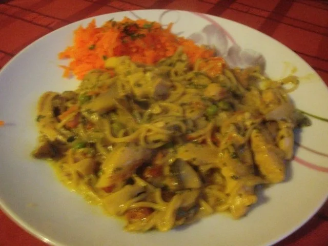 Hähnchennudeln mit Möhrenrohkost - Rezept - Bild Nr. 13