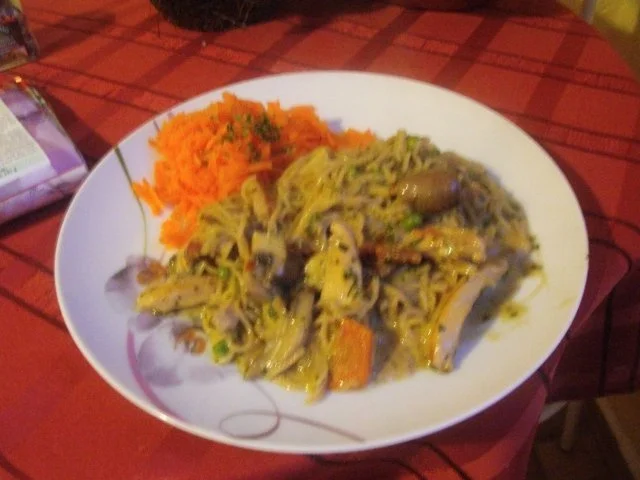 Hähnchennudeln mit Möhrenrohkost - Rezept - Bild Nr. 14