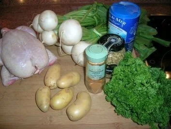 Rezept: Hähnchen in der Senfkruste mit weißen Rübchen und gebratenen Drillingen Bild Nr. 2 Hähnchen in der Senfkruste mit weißen Rübchen und gebratenen Drillingen - Rezept - Bild Nr. 2