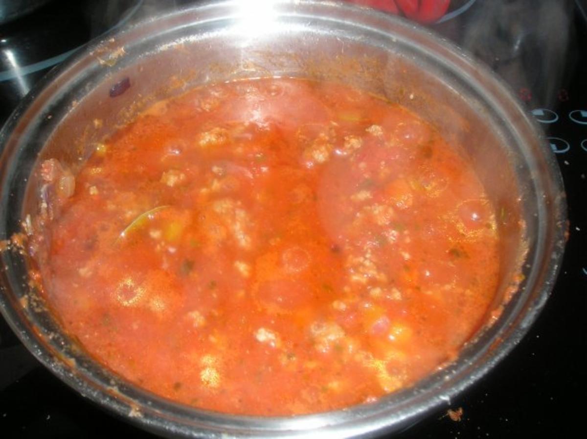 Spaghetti in scharfer Tomaten-Paprika Soße - Rezept - Bild Nr. 3