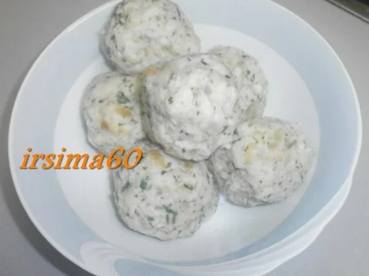 Semmelknödel - Rezept