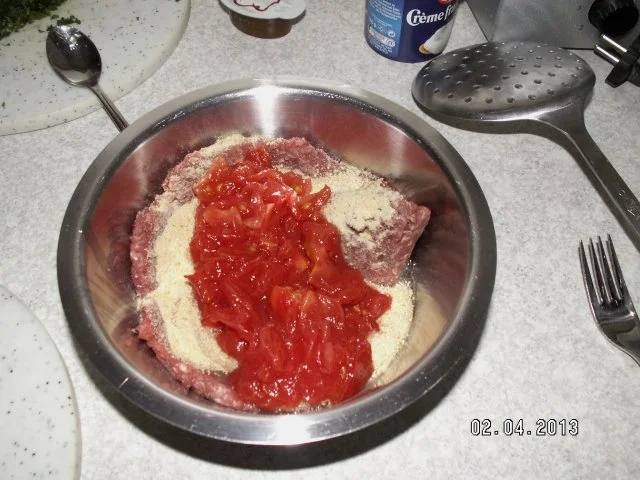 Rezept: Zucchini mit Hackfleischfüllung und Petersilien-Sauce Bild Nr. 4 Zucchini mit Hackfleischfüllung und Petersilien-Sauce - Rezept - Bild Nr. 4