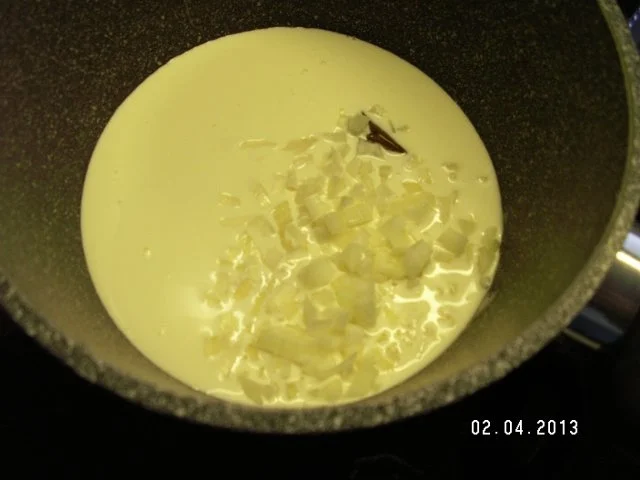 Rezept: Zucchini mit Hackfleischfüllung und Petersilien-Sauce Bild Nr. 7 Zucchini mit Hackfleischfüllung und Petersilien-Sauce - Rezept - Bild Nr. 7