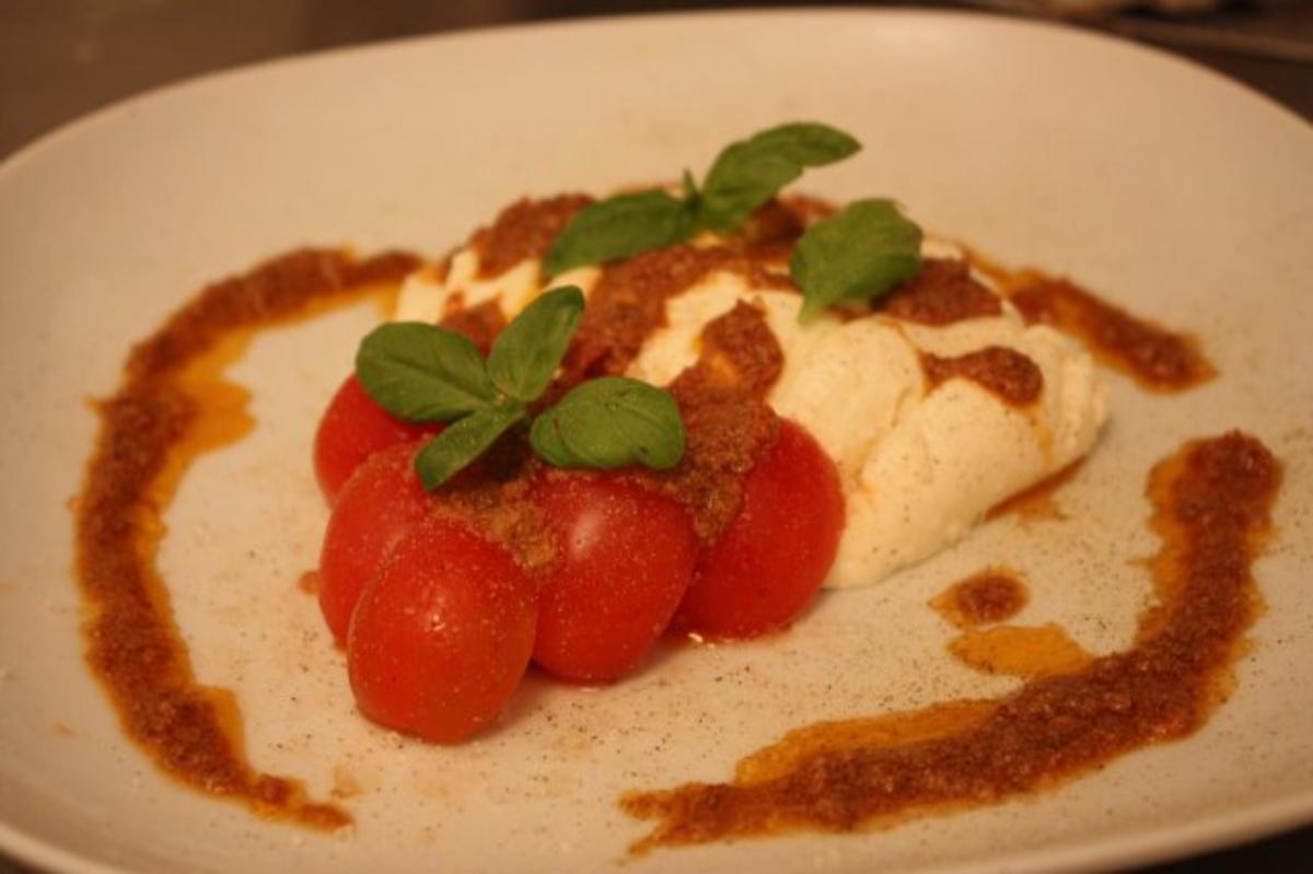 Bilder für Tomate-Mozzarella mit Ricotta-Walnusspesto - Rezept