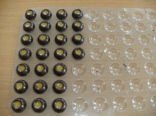 Rezept: Konfekt: Eierlikör - Trüffel Bild Nr. 4 Konfekt: Eierlikör - Trüffel - Rezept - Bild Nr. 4