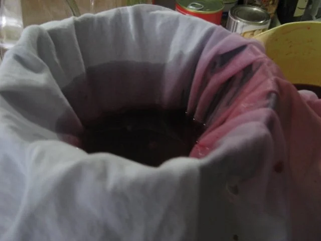 "Lamponcello".........mein italienisch angehauchter Himbeer-Likör - Rezept - Bild Nr. 5