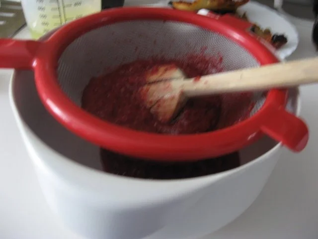 Himbeer-Joghurt-Savarin - Rezept - Bild Nr. 2