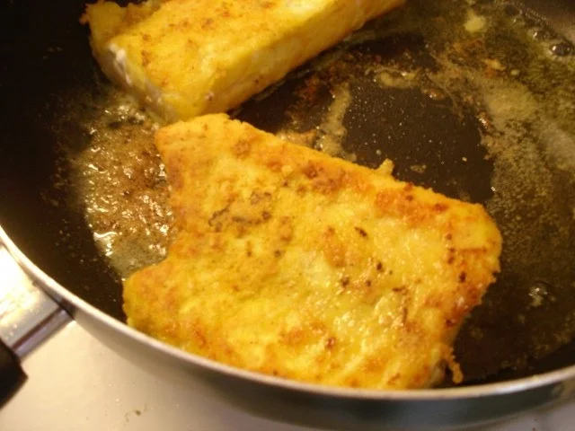 Rezept: Kabeljaufilet in Goldkruste mit Brokkolie-Kartoffelstampf Bild Nr. 5 Kabeljaufilet in Goldkruste mit Brokkolie-Kartoffelstampf - Rezept - Bild Nr. 5