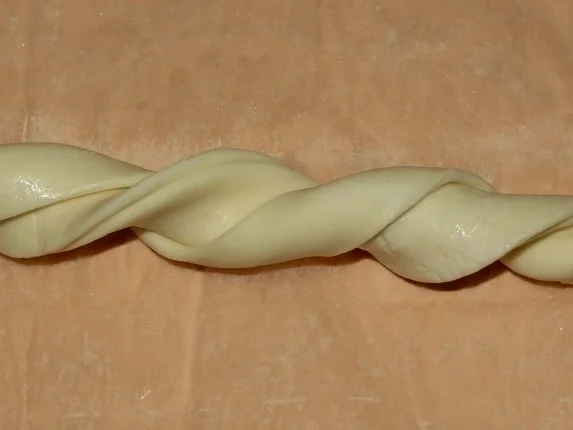 Rezept: Sisserl's ~ Blätterteig ~ Osternester Bild Nr. 4 Sisserl's ~ Blätterteig ~ Osternester - Rezept - Bild Nr. 4