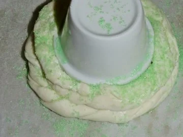 Rezept: Sisserl's ~ Blätterteig ~ Osternester Bild Nr. 5 Sisserl's ~ Blätterteig ~ Osternester - Rezept - Bild Nr. 5