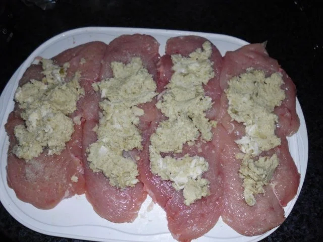 Hähnchenfilet-Röllchen in Tomatenrahm - Rezept - Bild Nr. 2