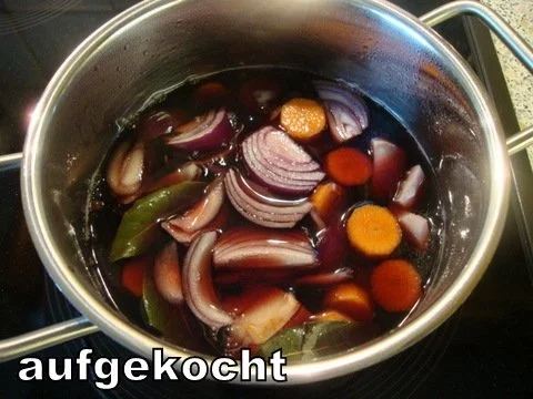 Rinderrouladen nach "Sauerbraten Art" - Rezept - Bild Nr. 5