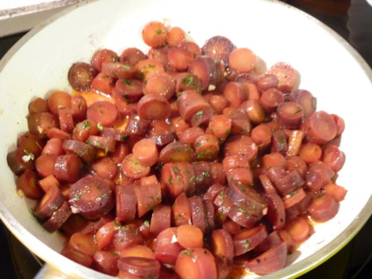 Kokos-Tomatensuppe mit Lila-Karotteneinlage - Rezept - Bild Nr. 5