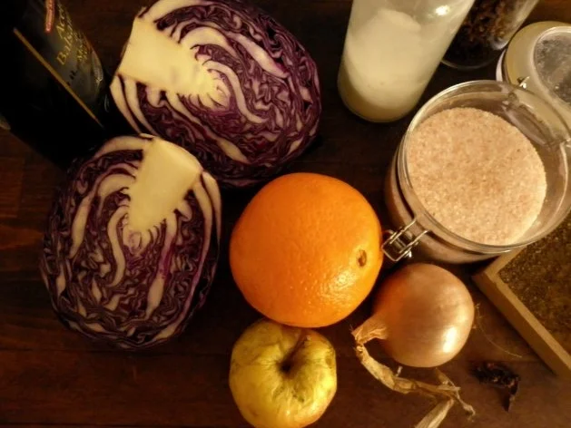 Rezept: Grüne Klöße mit Steinpilzen und Rotkohl Bild Nr. 2 Grüne Klöße mit Steinpilzen und Rotkohl - Rezept - Bild Nr. 2