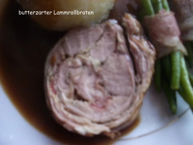 Lammrollbraten mit Bohnenbündel und Thüringer Klößen - Rezept - Bild Nr. 21