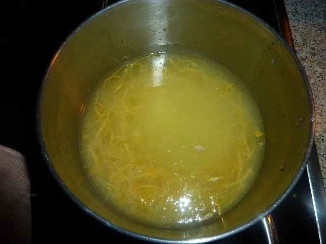 Rezept: Getränk: Zitronensirup Bild Nr. 4 Getränk: Zitronensirup - Rezept - Bild Nr. 4