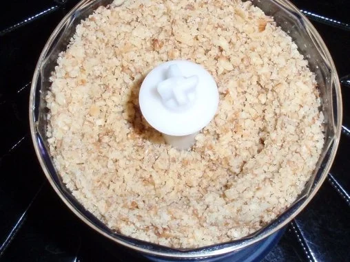 Rezept: Schoko-Walnuss-Haselnuss-Kuchen Bild Nr. 6 Schoko-Walnuss-Haselnuss-Kuchen - Rezept - Bild Nr. 6