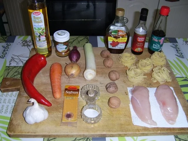 Backpulverhühnchen an Walnussbandnudeln - Rezept - Bild Nr. 2