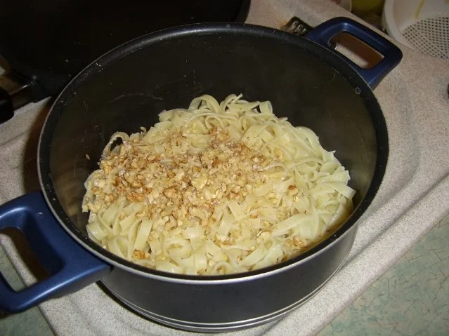 Backpulverhühnchen an Walnussbandnudeln - Rezept - Bild Nr. 12