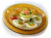 Rezept: Eier in Räucherlachs-Senfsauce Eier in Räucherlachs-Senfsauce - Rezept