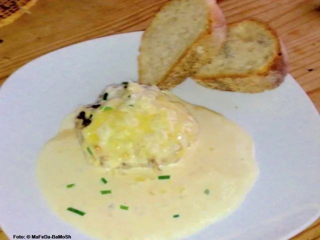 Gyros-Hacksteaks in Ouzo-Rahm - Rezept